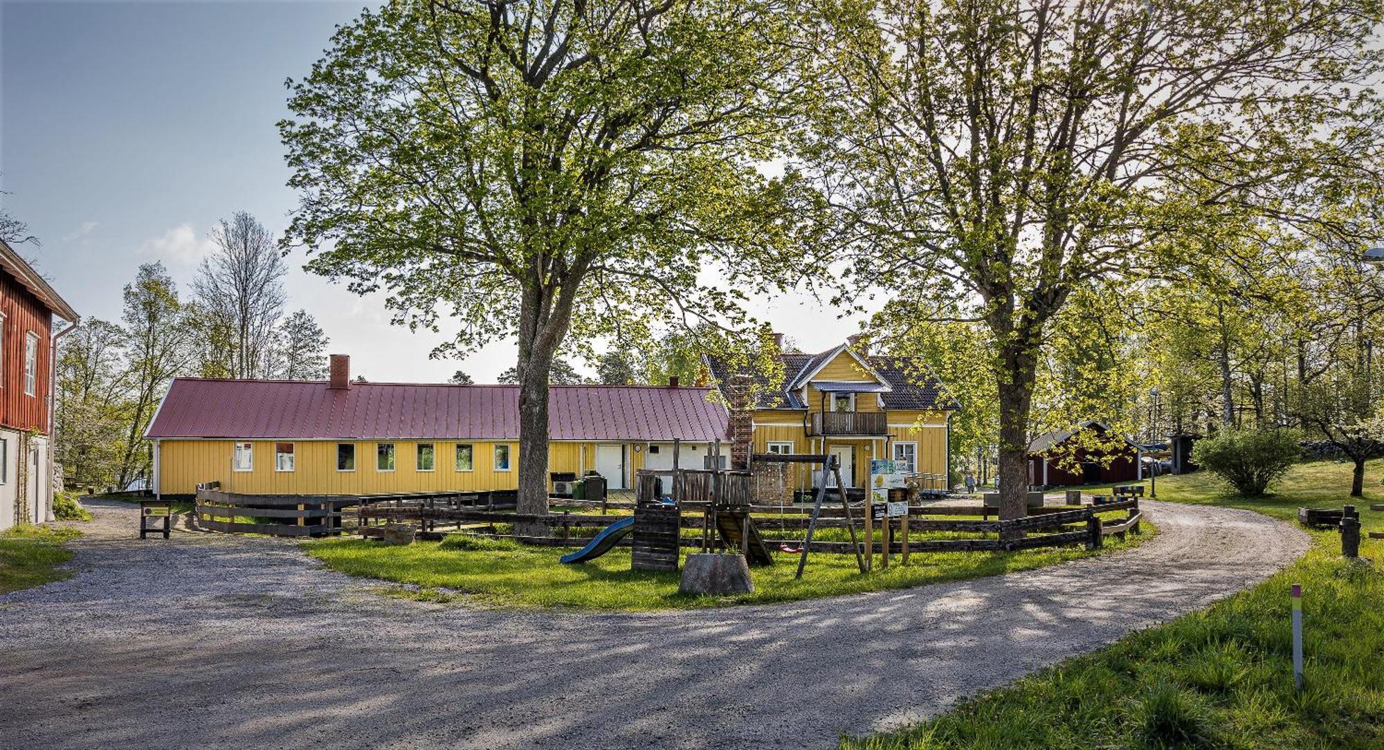 Marsbaecken Hostel Vastervik Exterior photo